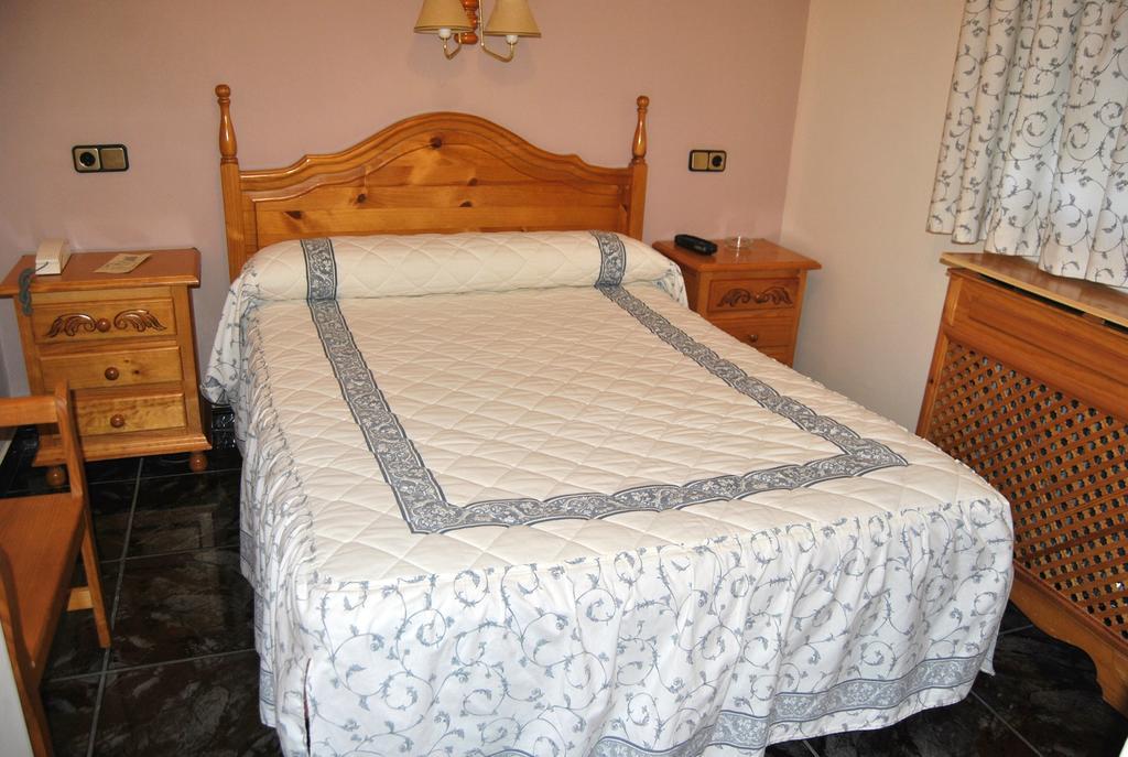 Hotel Guadalquivir Cazorla Habitación foto